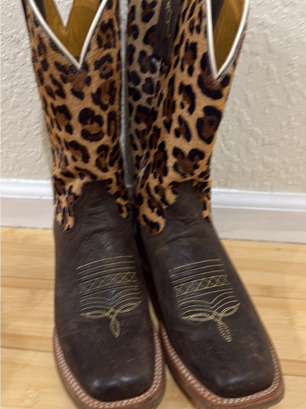 Tin Haul Leopard Print & Brown Western Boots